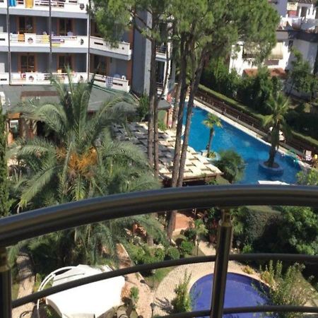 Lovely Apartment Golem  Ngoại thất bức ảnh